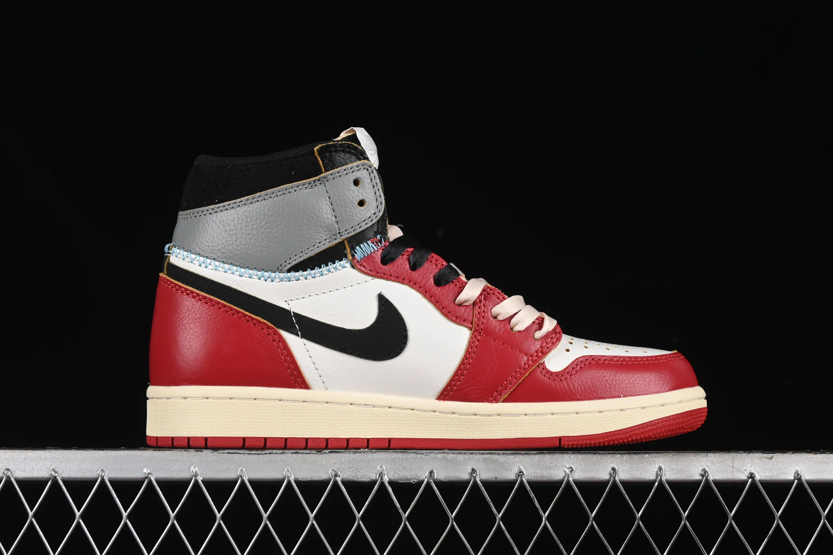 All categories Air Jordan Jordan series basketball shoes Air Jordan 1 High Union x Air Jordan 1 Retro High AJ1 Joe 1 Shadow Chicago high-top basketball shoes HV8563-600
